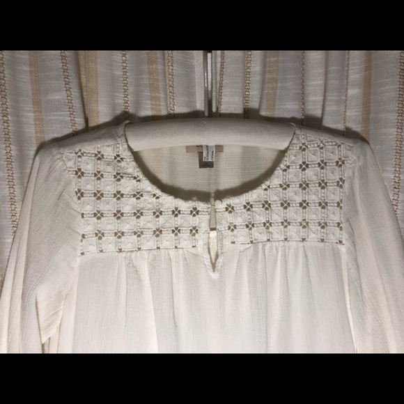 White Loft Blouse with Detailing - Picture 2 of 3